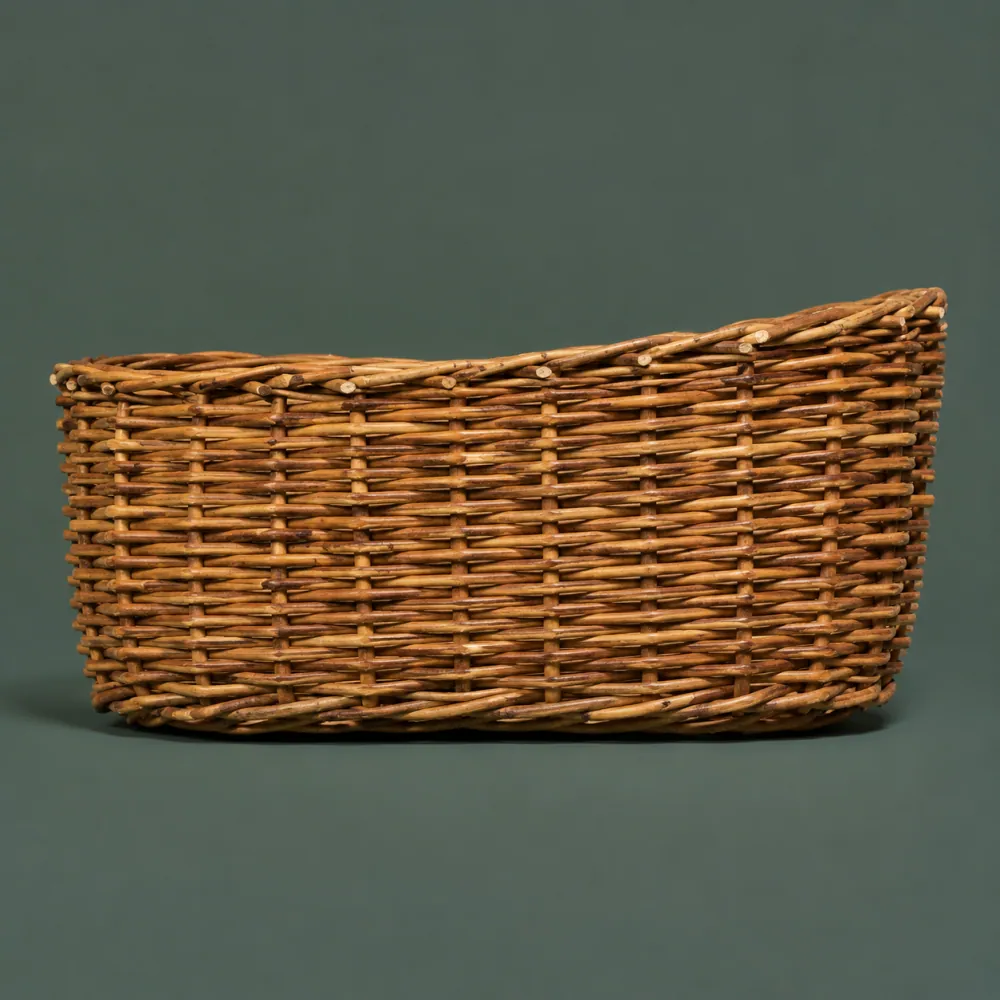 Oval Basket 380, piece ON-A-05, woven in Willow, photographed as it is.