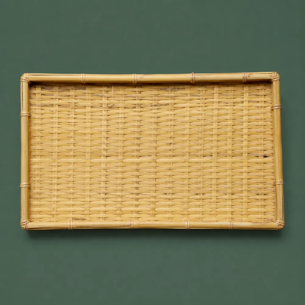 Rect Tray 400×280, piece ON-B-04, woven in Bamboo, photographed as it is.