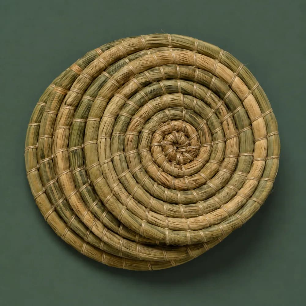 Coaster Set ×4, piece ON-F-01, woven in Sedge, photographed as it is.