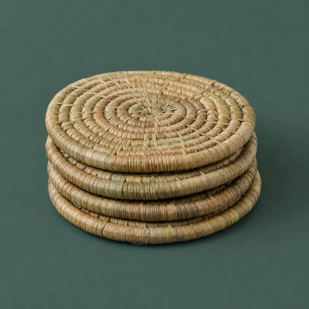 Coaster Set ×4, piece ON-F-02, woven in Sedge, photographed as it is.