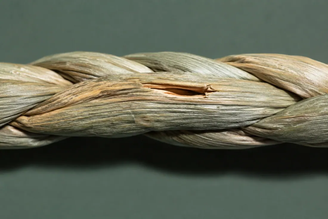 The visible flaw on ON-F-04: A stem has split for 10 mm on the outer round. The trivet rocks about 1 mm on a flat surface.